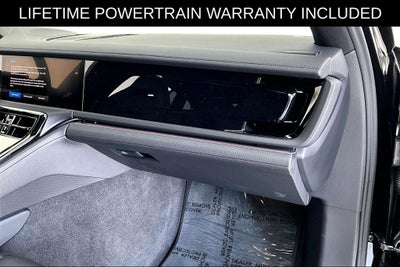 2025 Porsche Panamera 4