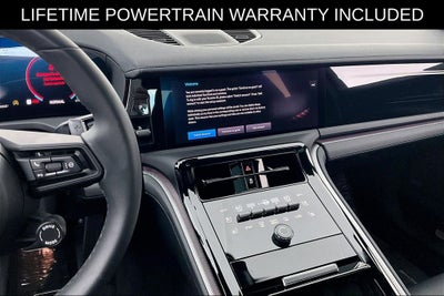 2025 Porsche Panamera 4