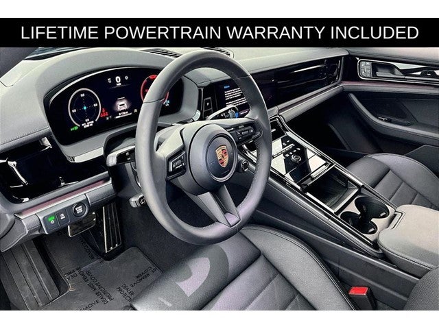 2025 Porsche Panamera 4