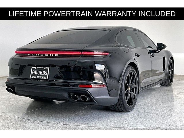 2025 Porsche Panamera 4