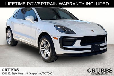 2023 Porsche Macan Base