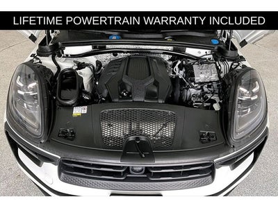 2023 Porsche Macan Base