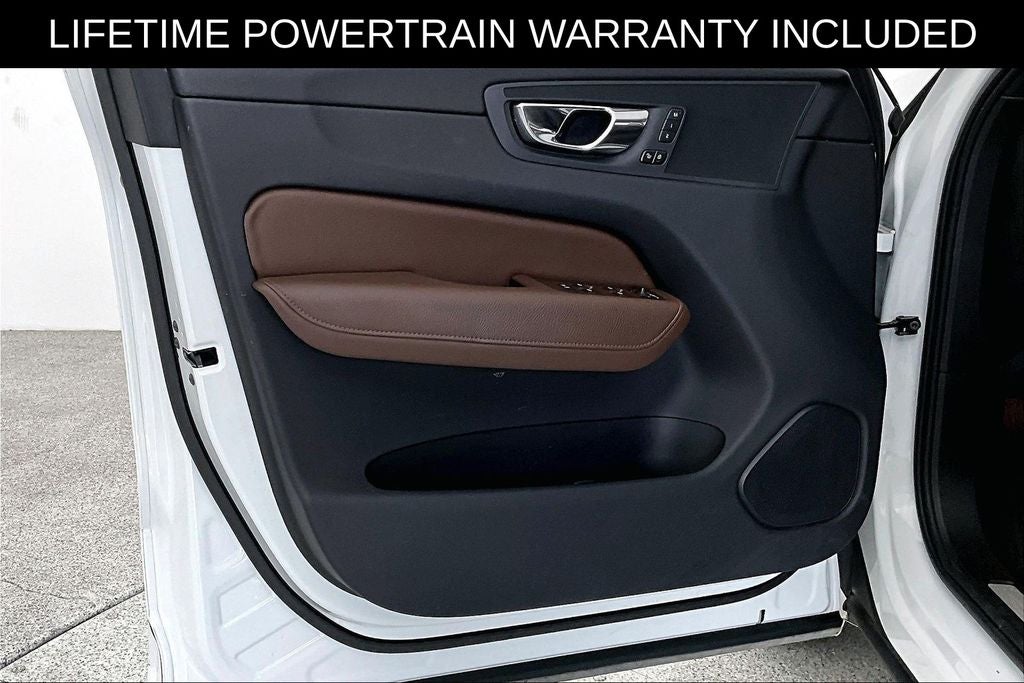 2021 Volvo XC60 T5 Momentum