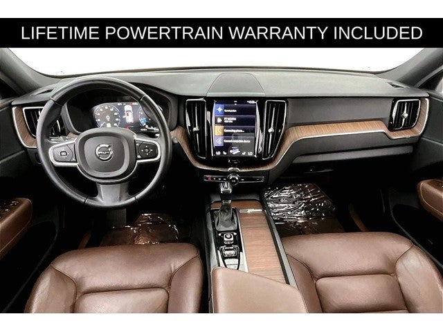 2021 Volvo XC60 T5 Momentum