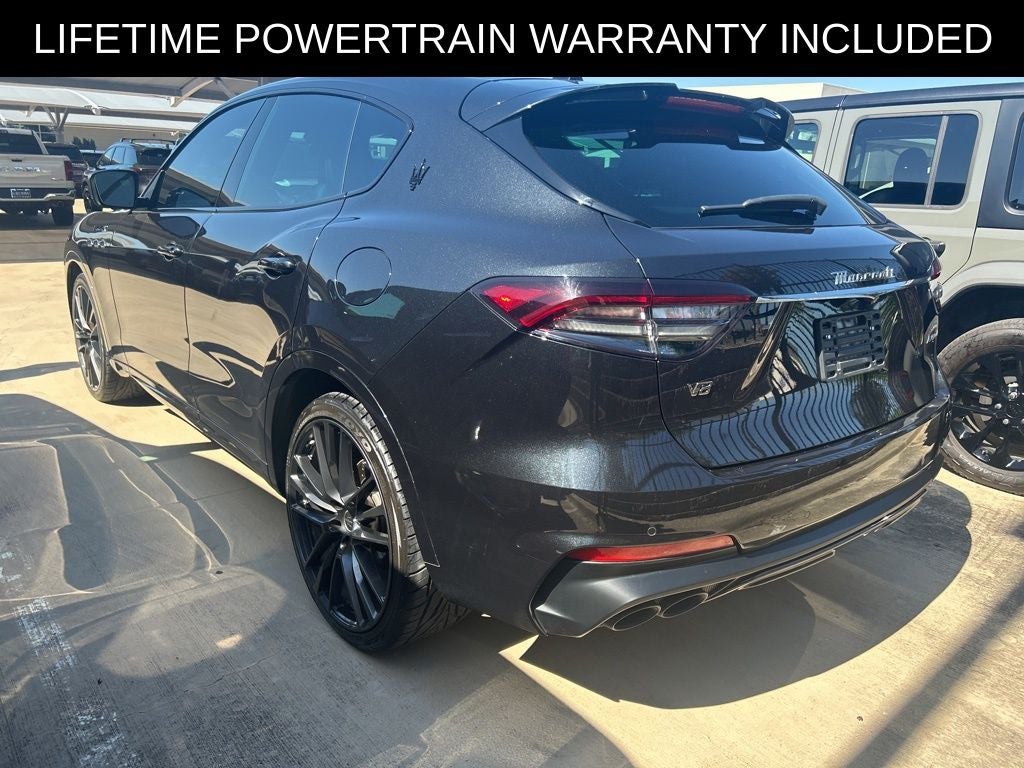 2022 Maserati Levante Modena