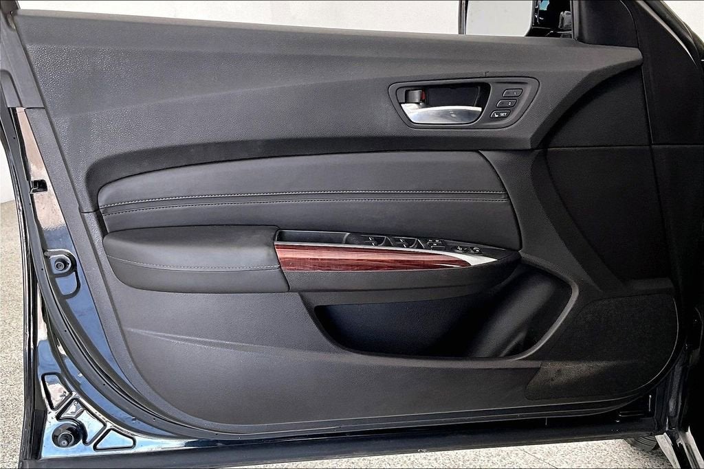 2017 Acura TLX 2.4L Base