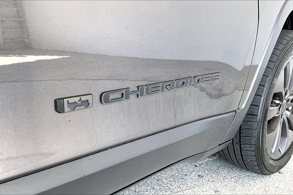 2021 Jeep Cherokee Latitude Lux