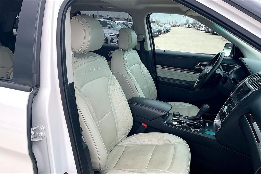 2017 Ford Explorer Platinum