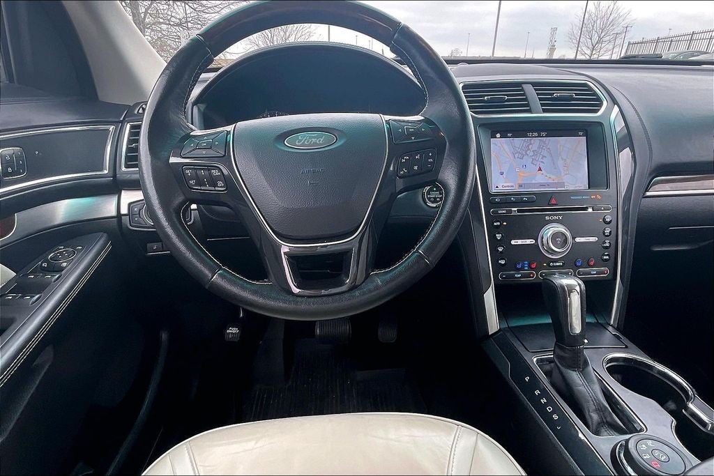 2017 Ford Explorer Platinum