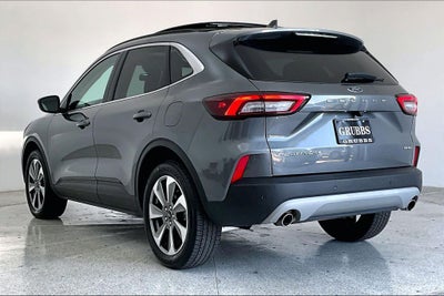 2025 Ford Escape Platinum