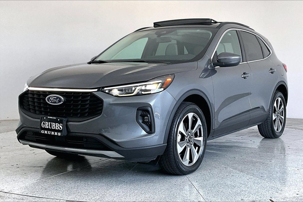 2025 Ford Escape Platinum