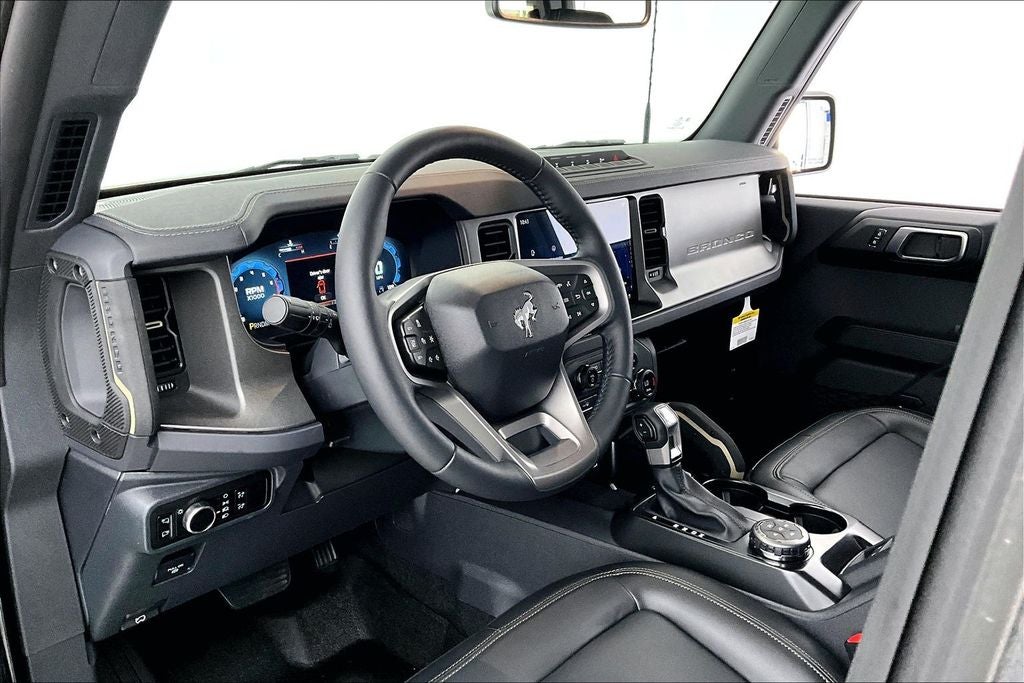 2025 Ford Bronco Badlands Sasquatch PKG