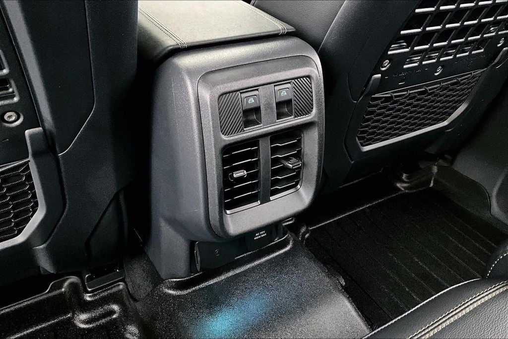 2025 Ford Bronco Badlands Sasquatch PKG