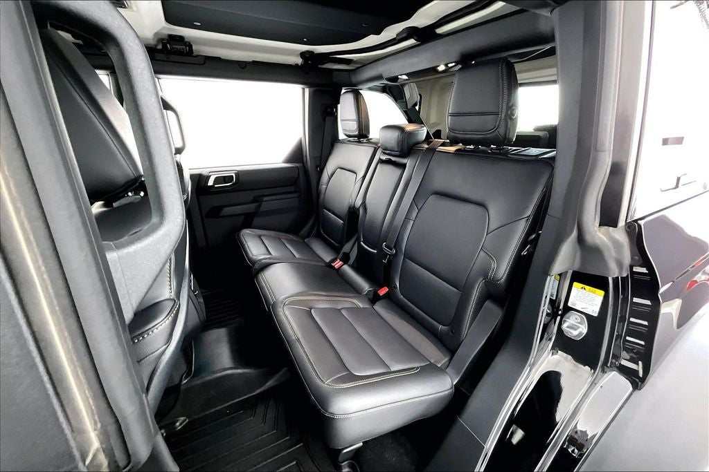 2025 Ford Bronco Badlands Sasquatch PKG