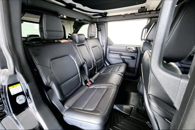 2025 Ford Bronco Badlands Sasquatch PKG
