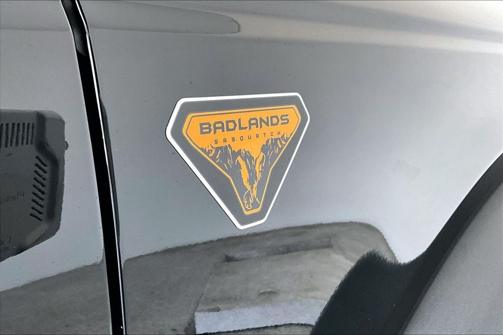 2025 Ford Bronco Badlands Sasquatch PKG