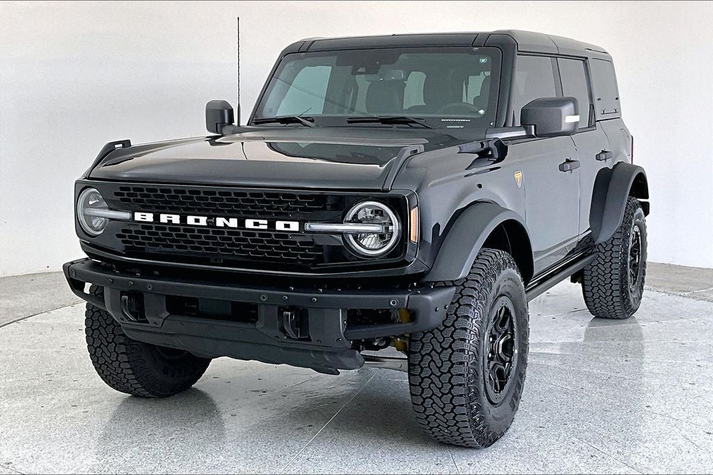 2025 Ford Bronco Badlands Sasquatch PKG