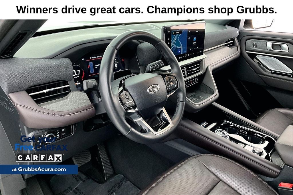 2025 Ford Explorer Platinum