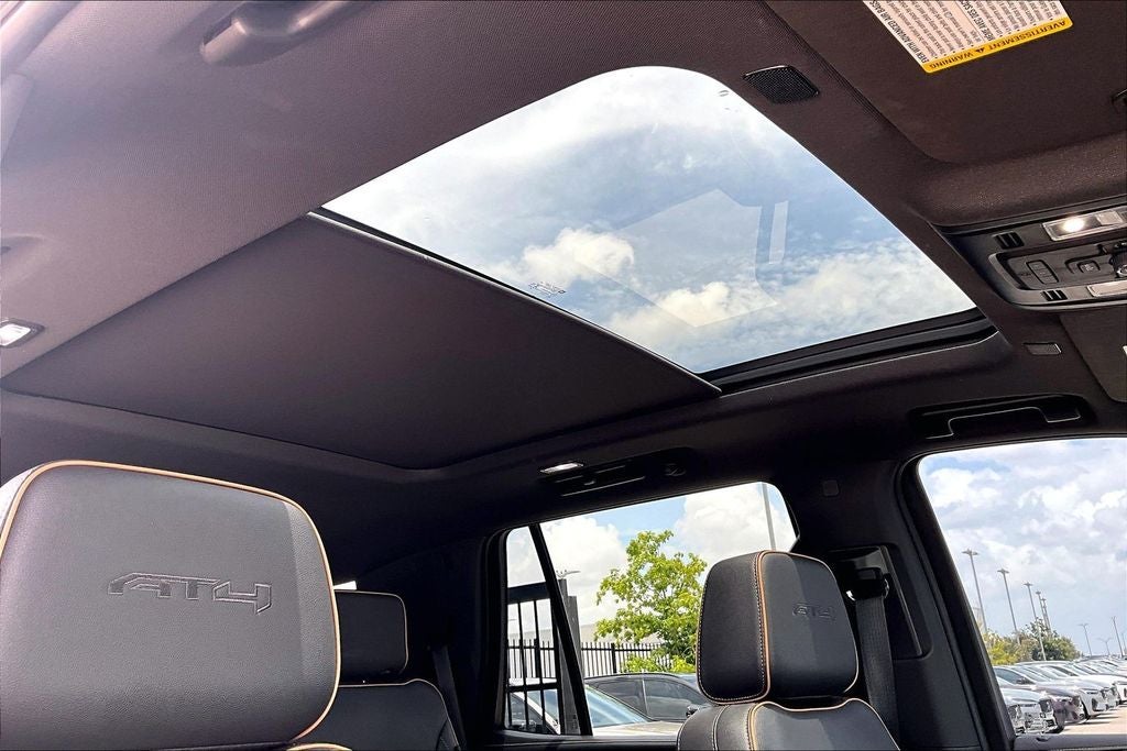 2023 GMC Yukon AT4
