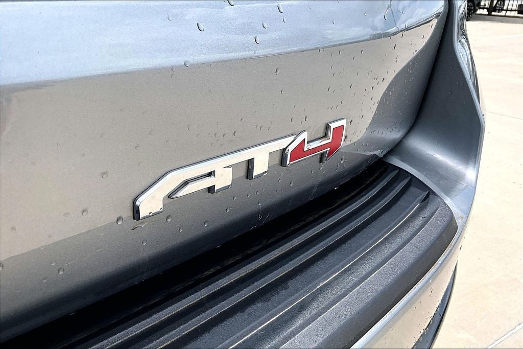 2023 GMC Yukon AT4