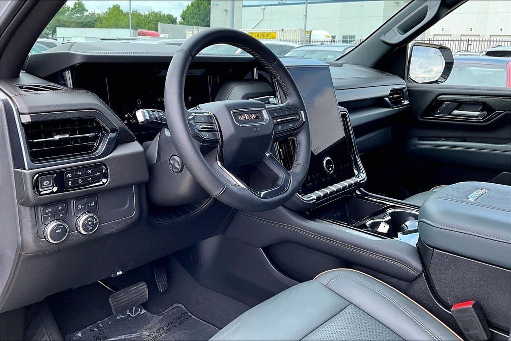 2025 GMC Yukon AT4