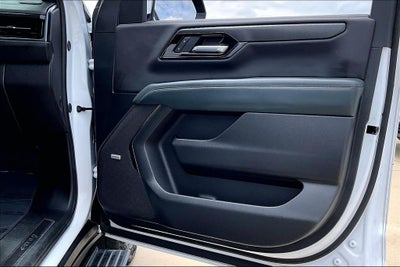 2025 GMC Yukon AT4