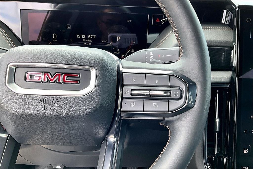 2025 GMC Yukon AT4