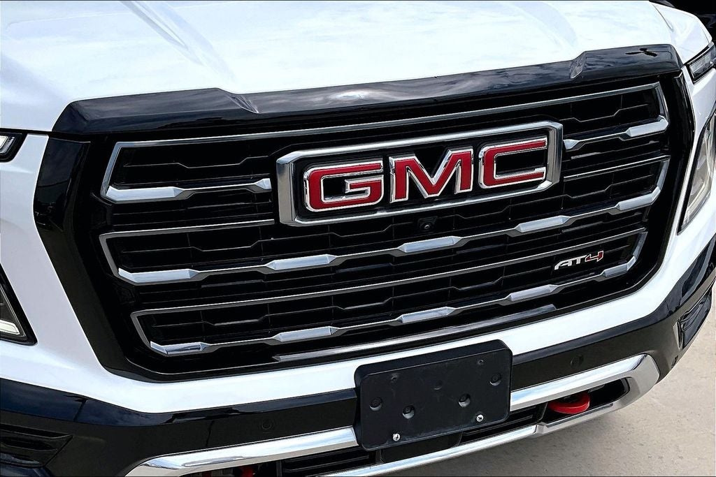 2025 GMC Yukon AT4