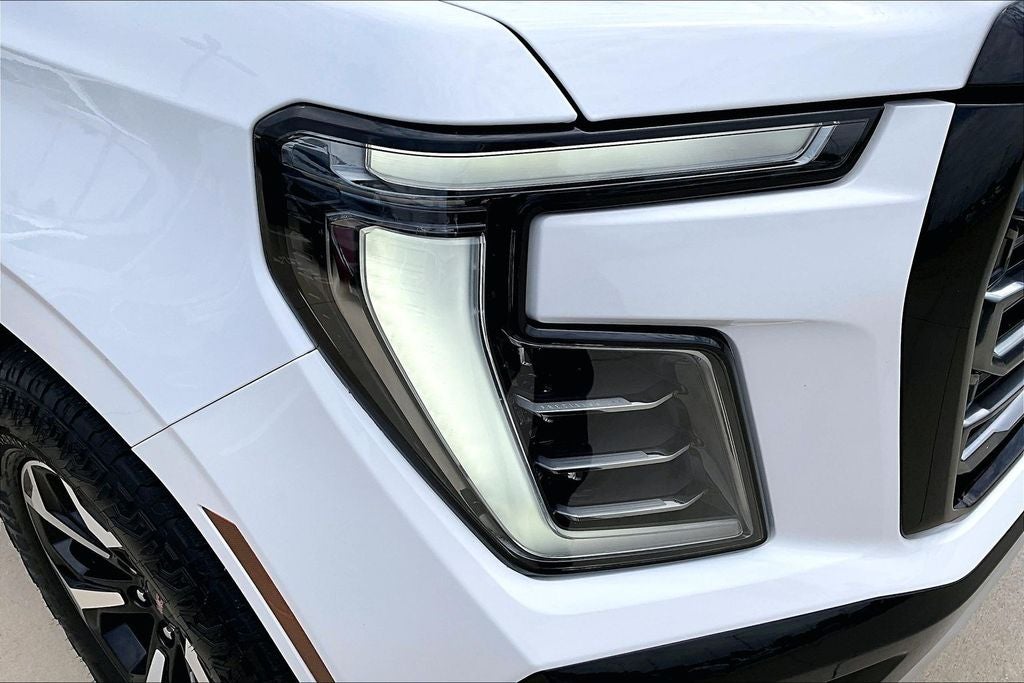 2025 GMC Yukon AT4