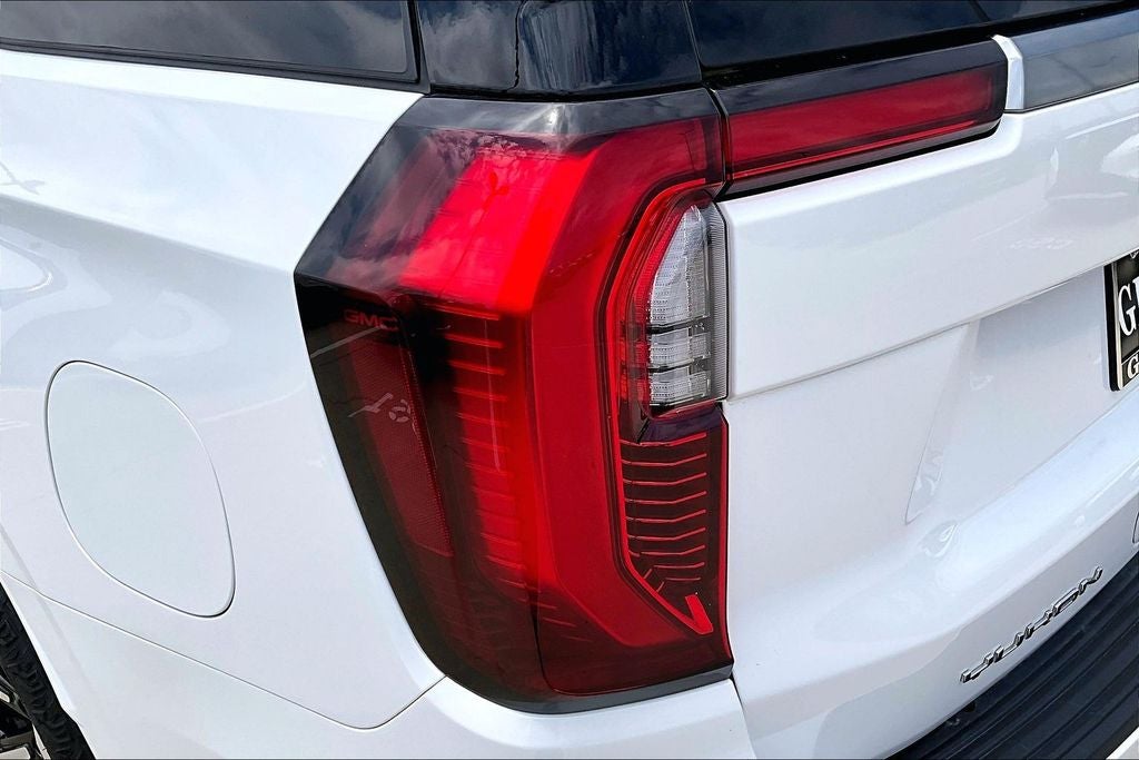 2025 GMC Yukon AT4