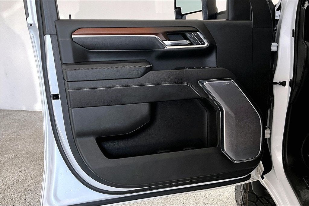 2024 GMC Sierra 2500HD Denali
