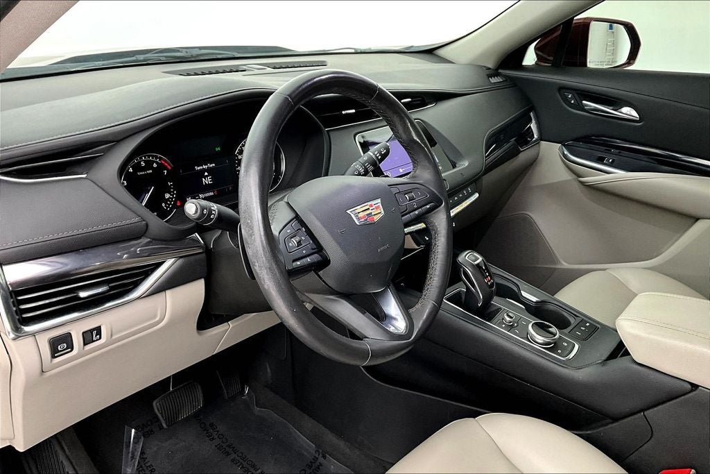 2019 Cadillac XT4 Luxury