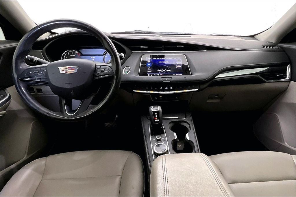 2019 Cadillac XT4 Luxury