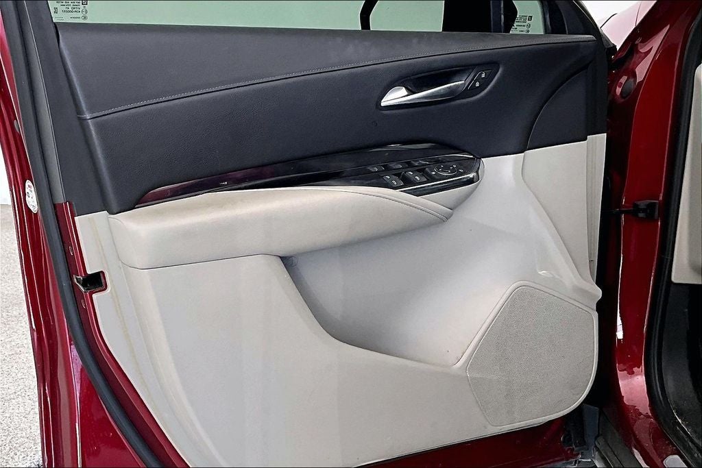 2019 Cadillac XT4 Luxury