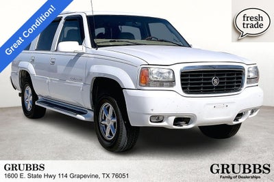 1999 Cadillac Escalade Base
