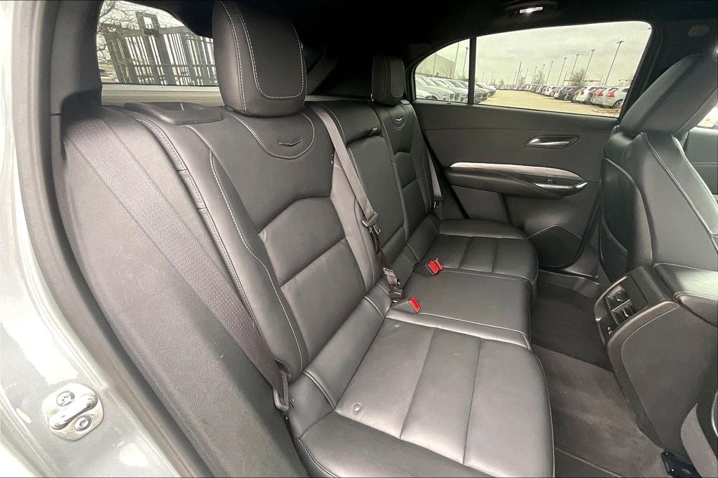 2025 Cadillac XT4 Premium Luxury