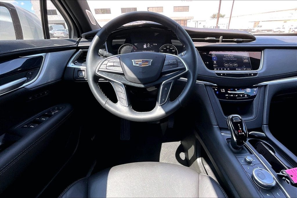 2025 Cadillac XT5 Premium Luxury