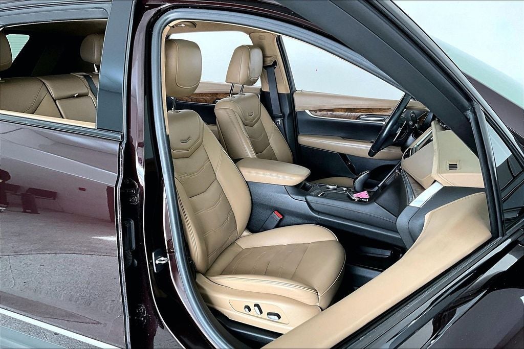 2020 Cadillac XT5 Sport