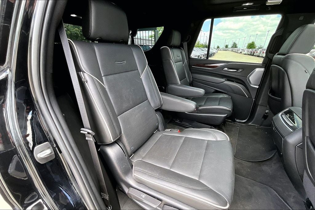2022 Cadillac Escalade Premium Luxury