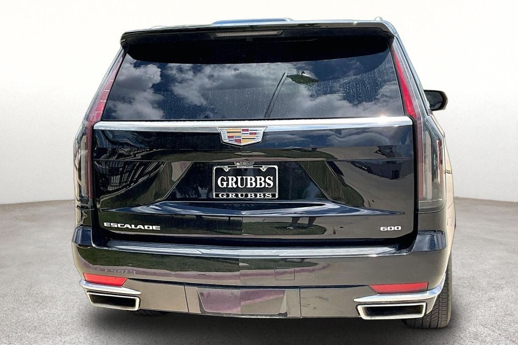 2022 Cadillac Escalade Premium Luxury