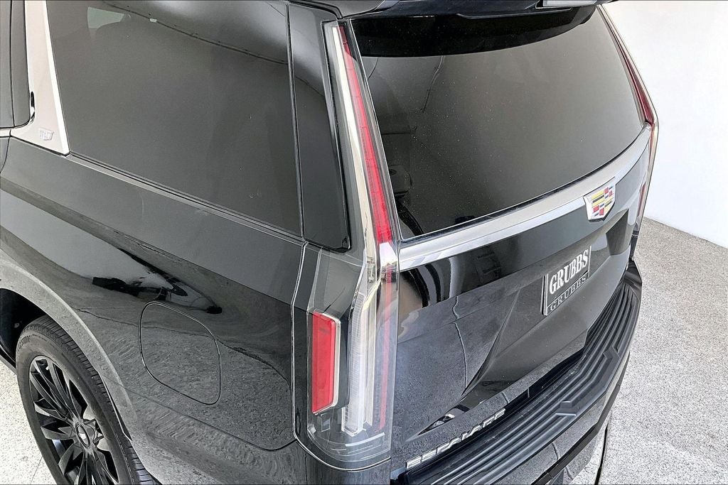2022 Cadillac Escalade Premium Luxury