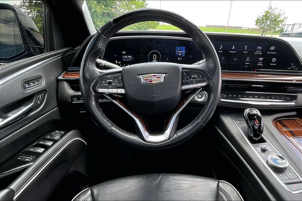 2022 Cadillac Escalade Premium Luxury