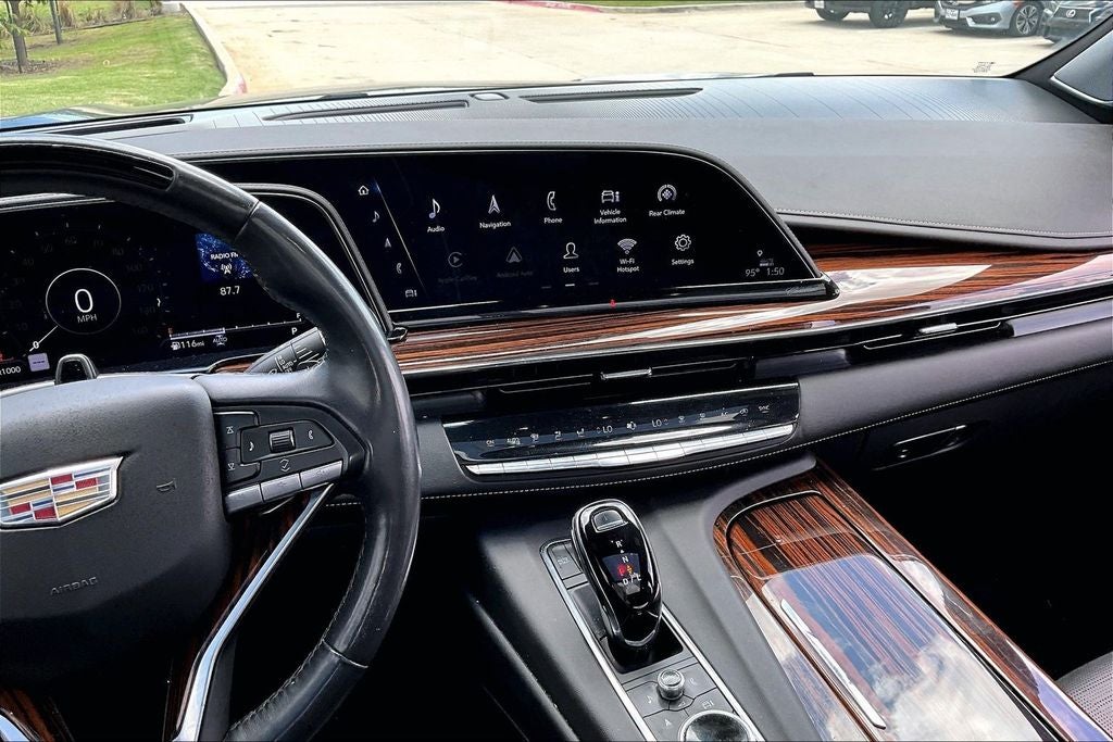 2022 Cadillac Escalade Premium Luxury