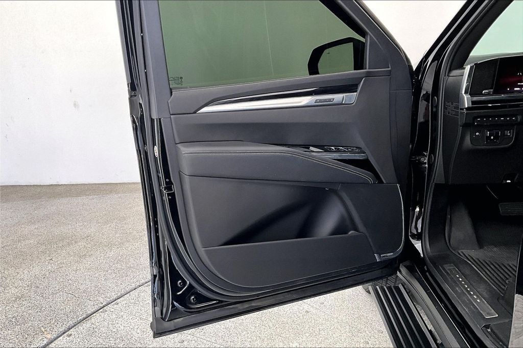 2025 Cadillac Escalade Sport