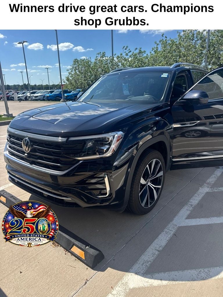 2025 Volkswagen Atlas 2.0T SEL Premium R-Line