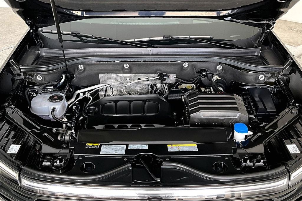 2025 Volkswagen Atlas 2.0T SEL Premium R-Line
