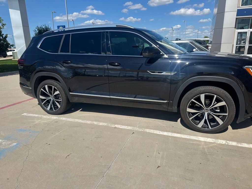 2025 Volkswagen Atlas 2.0T SEL Premium R-Line