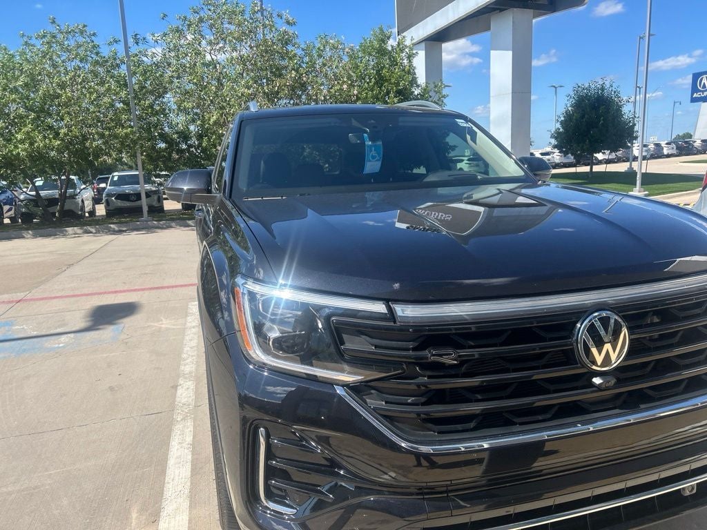 2025 Volkswagen Atlas 2.0T SEL Premium R-Line