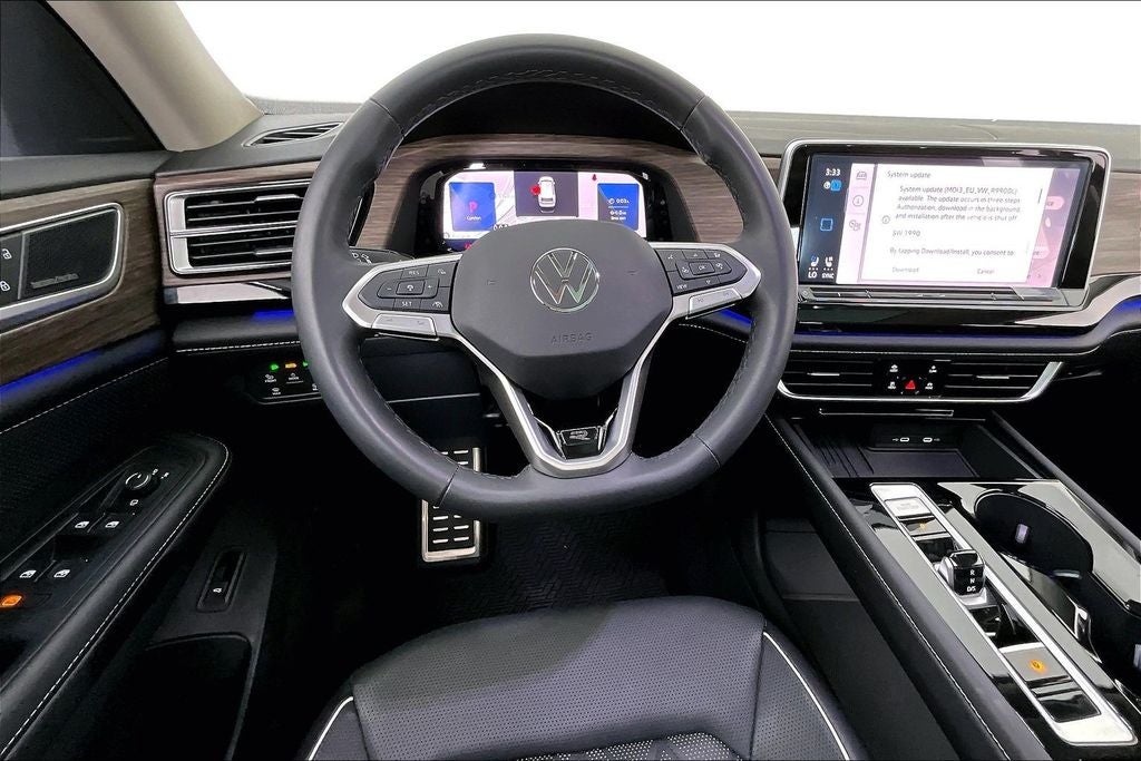 2025 Volkswagen Atlas 2.0T SEL Premium R-Line
