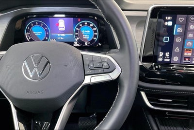 2025 Volkswagen Atlas Cross Sport 2.0T SE w/Technology